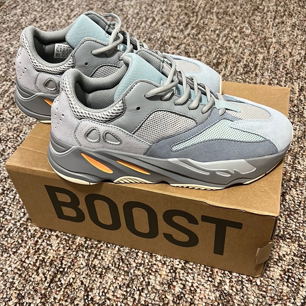 Adidas Yeezy 700 Inertia